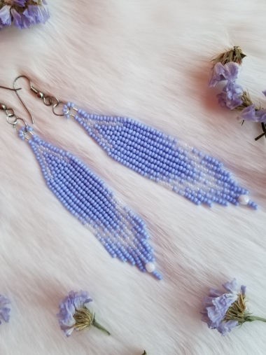 Boucles d’oreilles à franges violet pervenche sur crochets en acier inoxydable 